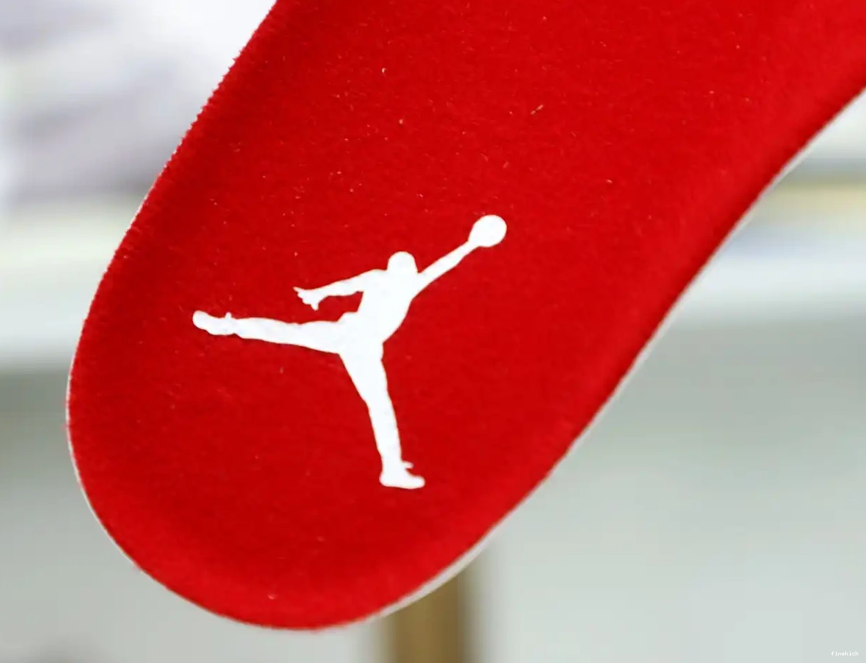11 CT8012 JORDAN 